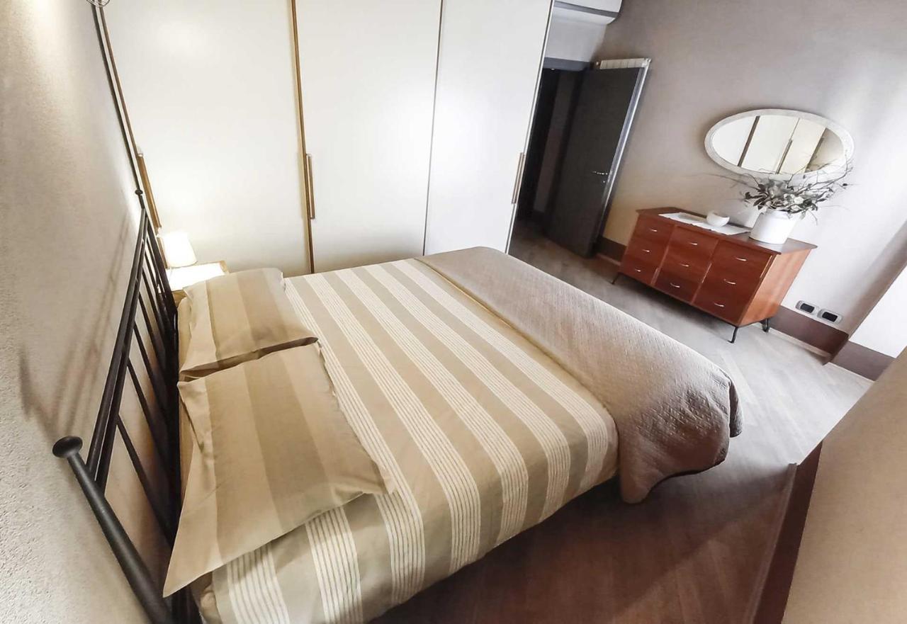 Case Vacanze Ai Burattini Adrara San Rocco Экстерьер фото