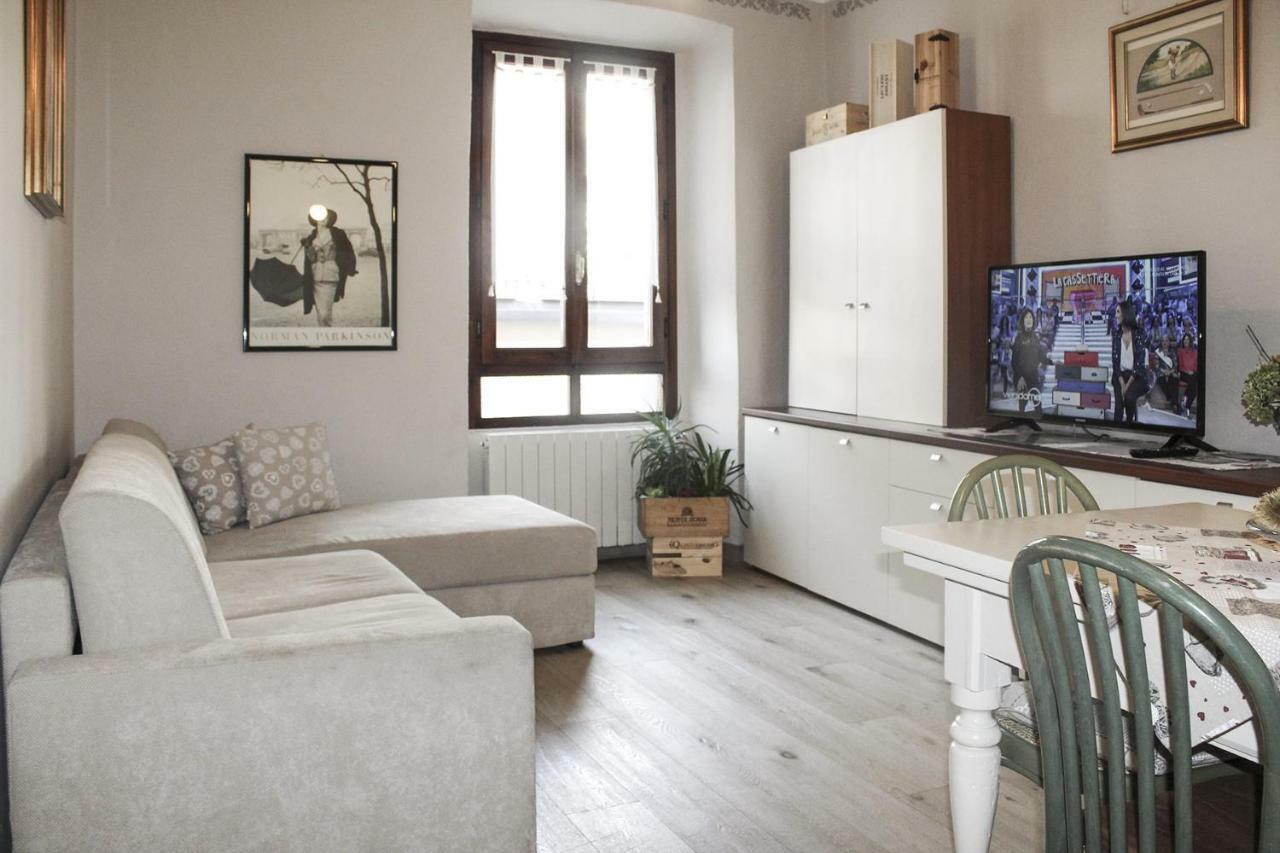 Case Vacanze Ai Burattini Adrara San Rocco Экстерьер фото